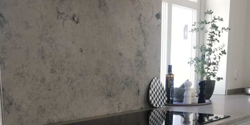 Limestone worktops – dinosaurs in your living room