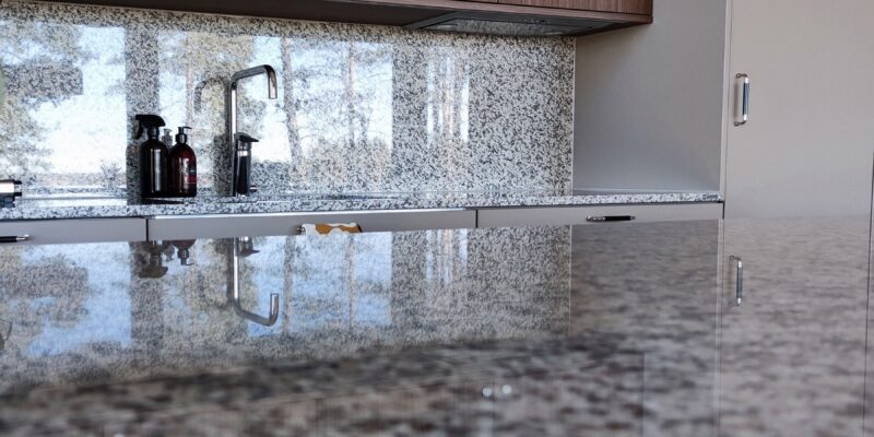 Bianco Sardo granite – even a family home can be very stylish